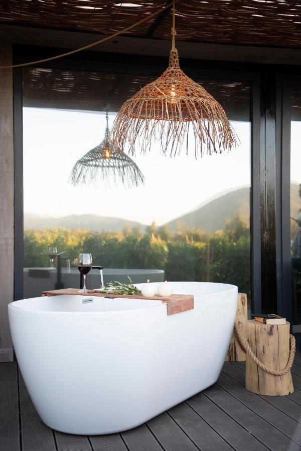 Vibo Wine Lodge At Viu Manent Санта-Крус Экстерьер фото